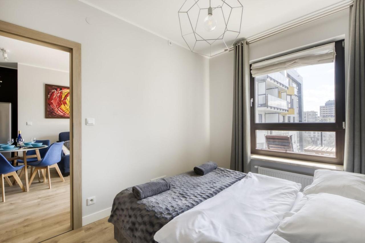 Night Metro Plocka Apartment Warschau