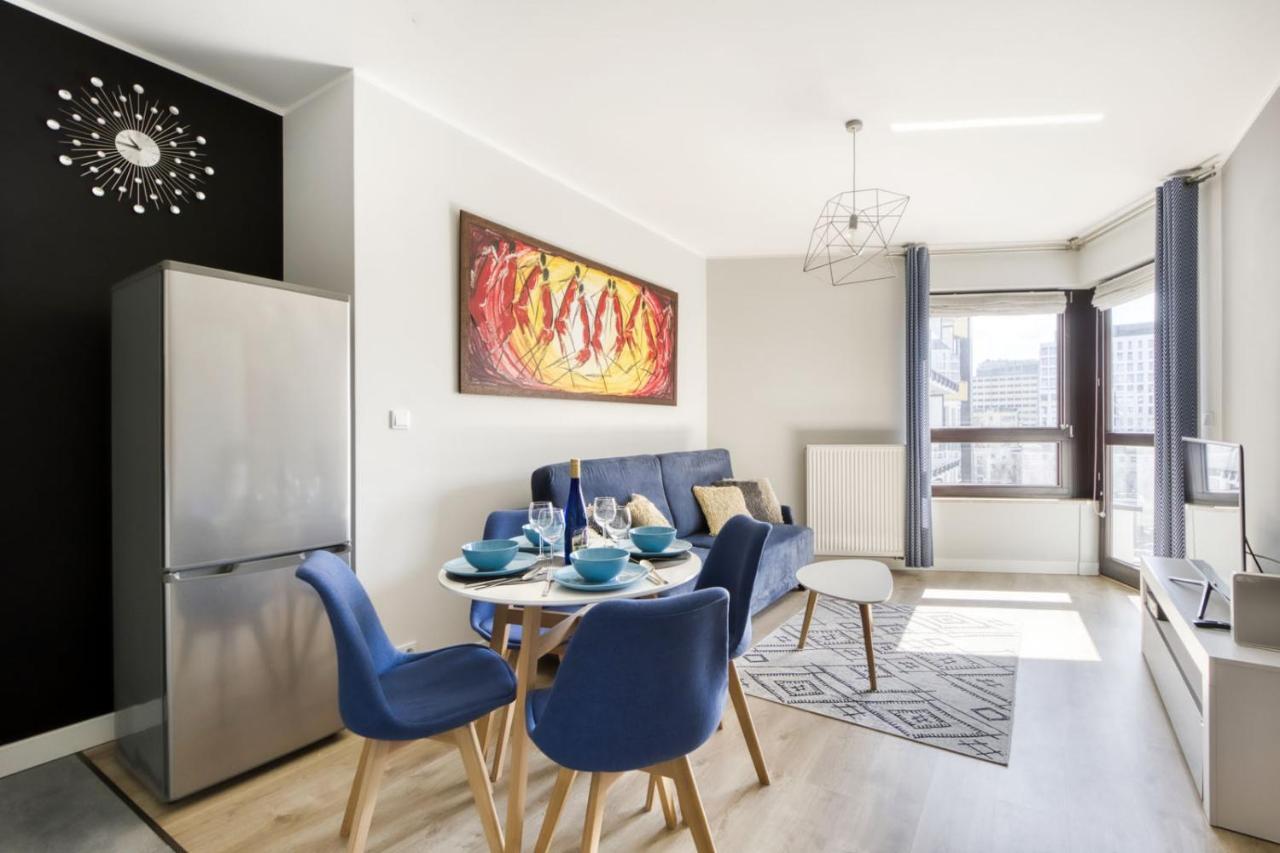 Apartment Night Metro Plocka Warschau